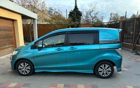 Honda Freed I, 2012 год, 1 300 000 рублей, 2 фотография