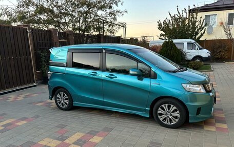 Honda Freed I, 2012 год, 1 300 000 рублей, 5 фотография