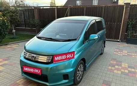 Honda Freed I, 2012 год, 1 300 000 рублей, 1 фотография