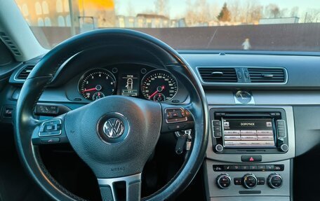 Volkswagen Passat B7, 2011 год, 910 000 рублей, 11 фотография