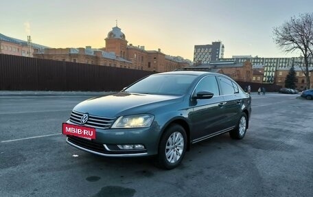 Volkswagen Passat B7, 2011 год, 910 000 рублей, 8 фотография