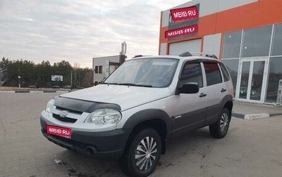 Chevrolet Niva I рестайлинг, 2011 год, 585 000 рублей, 1 фотография