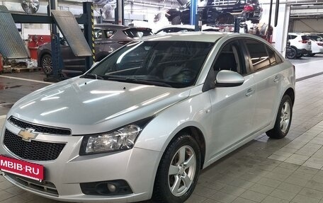 Chevrolet Cruze II, 2012 год, 700 000 рублей, 5 фотография