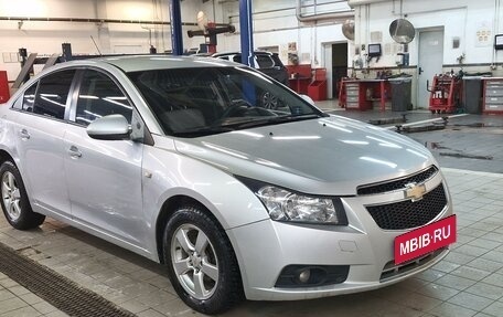 Chevrolet Cruze II, 2012 год, 700 000 рублей, 10 фотография