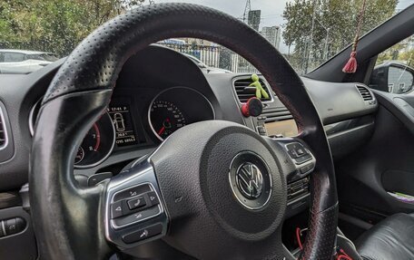 Volkswagen Golf GTI VII, 2010 год, 1 800 000 рублей, 24 фотография