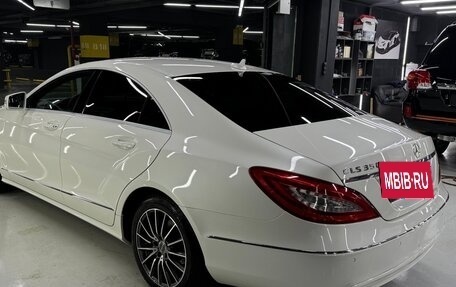 Mercedes-Benz CLS, 2012 год, 2 100 000 рублей, 6 фотография