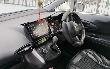 Toyota Wish II, 2014 год, 1 770 000 рублей, 5 фотография