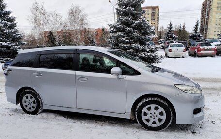 Toyota Wish II, 2014 год, 1 770 000 рублей, 13 фотография