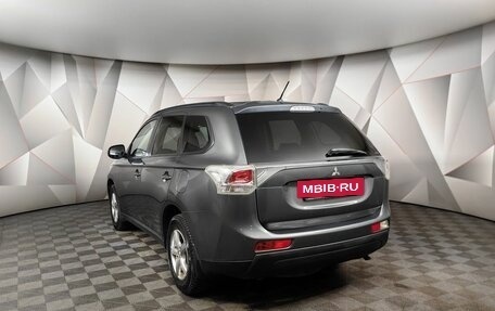 Mitsubishi Outlander III рестайлинг 3, 2013 год, 1 498 000 рублей, 4 фотография