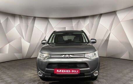 Mitsubishi Outlander III рестайлинг 3, 2013 год, 1 498 000 рублей, 7 фотография