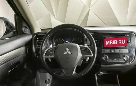 Mitsubishi Outlander III рестайлинг 3, 2013 год, 1 498 000 рублей, 15 фотография