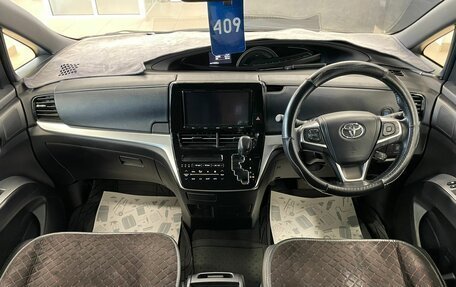 Toyota Estima III рестайлинг -2, 2018 год, 3 349 000 рублей, 16 фотография