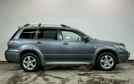 Mitsubishi Outlander III рестайлинг 3, 2005 год, 776 000 рублей, 4 фотография