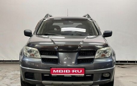 Mitsubishi Outlander III рестайлинг 3, 2005 год, 776 000 рублей, 2 фотография