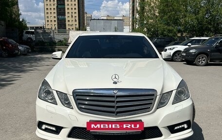 Mercedes-Benz E-Класс, 2010 год, 1 490 000 рублей, 3 фотография