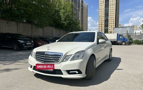 Mercedes-Benz E-Класс, 2010 год, 1 490 000 рублей, 4 фотография