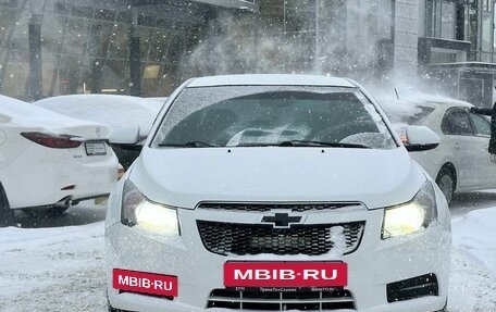 Chevrolet Cruze II, 2012 год, 720 990 рублей, 7 фотография