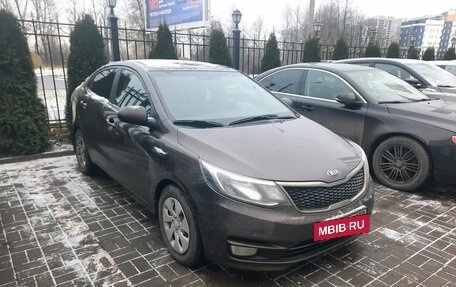 KIA Rio III рестайлинг, 2015 год, 950 000 рублей, 4 фотография