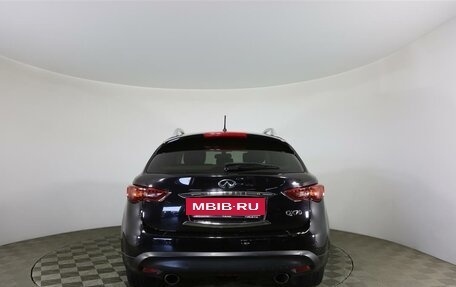 Infiniti QX70, 2014 год, 1 797 000 рублей, 6 фотография