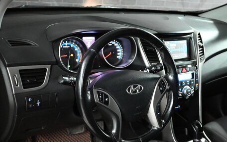 Hyundai i30 II рестайлинг, 2013 год, 1 230 000 рублей, 13 фотография