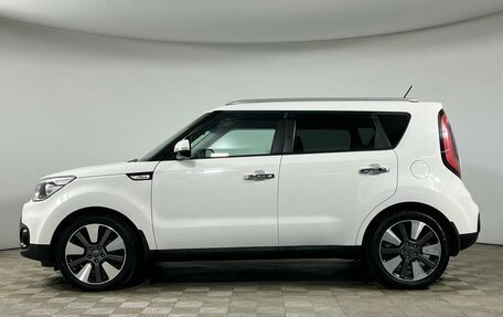 KIA Soul II рестайлинг, 2017 год, 1 998 000 рублей, 3 фотография