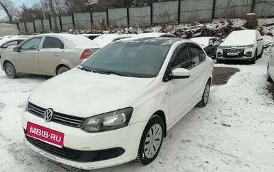 Volkswagen Polo VI (EU Market), 2012 год, 700 000 рублей, 1 фотография