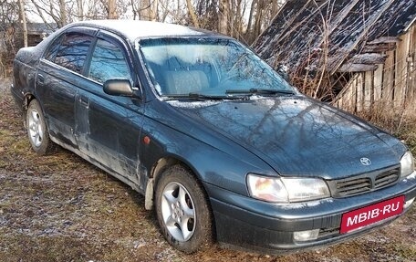 Toyota Carina E, 1997 год, 195 000 рублей, 2 фотография