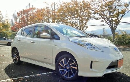 Nissan Leaf I, 2017 год, 599 333 рублей, 6 фотография