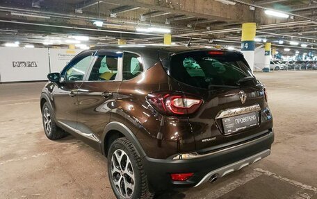 Renault Kaptur I рестайлинг, 2017 год, 1 591 000 рублей, 8 фотография