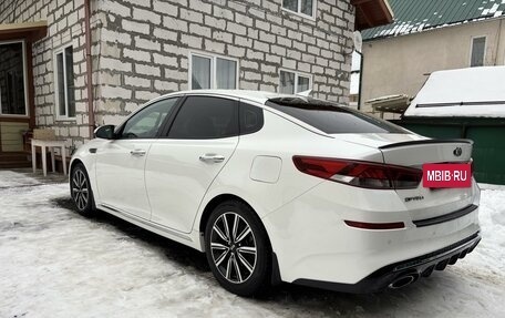 KIA Optima IV, 2019 год, 2 300 000 рублей, 15 фотография