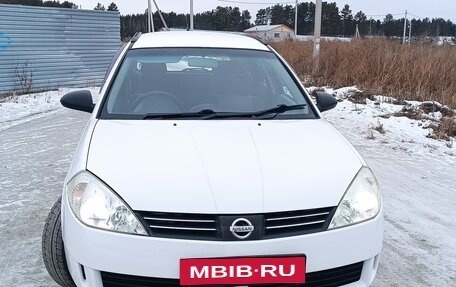 Nissan Wingroad III, 2002 год, 385 000 рублей, 3 фотография