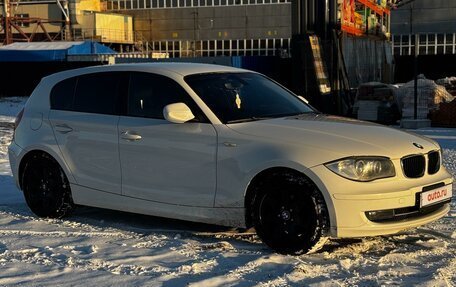 BMW 1 серия, 2011 год, 850 000 рублей, 2 фотография