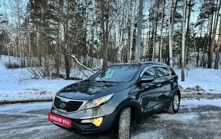 KIA Sportage III, 2010 год, 1 280 000 рублей, 2 фотография