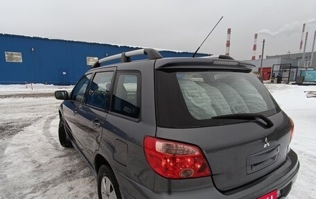 Mitsubishi Outlander III рестайлинг 3, 2008 год, 605 000 рублей, 3 фотография