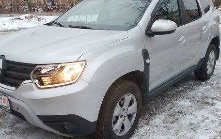 Renault Duster, 2021 год, 2 300 000 рублей, 2 фотография