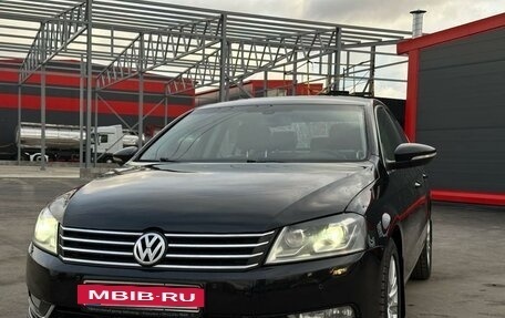 Volkswagen Passat B7, 2013 год, 1 080 000 рублей, 7 фотография