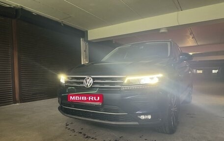 Volkswagen Tiguan II, 2017 год, 2 650 000 рублей, 5 фотография