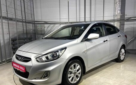 Hyundai Solaris II рестайлинг, 2013 год, 799 000 рублей, 1 фотография