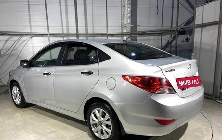 Hyundai Solaris II рестайлинг, 2013 год, 799 000 рублей, 7 фотография