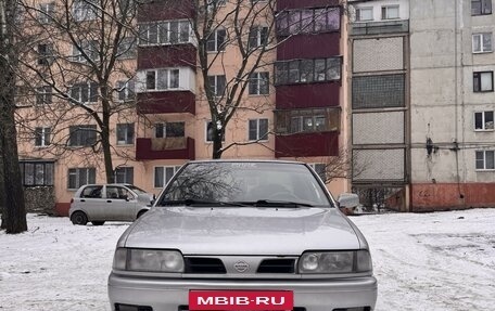 Nissan Primera II рестайлинг, 1995 год, 190 000 рублей, 1 фотография