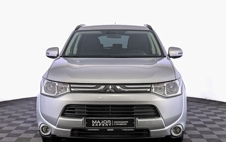 Mitsubishi Outlander III рестайлинг 3, 2014 год, 1 650 000 рублей, 2 фотография