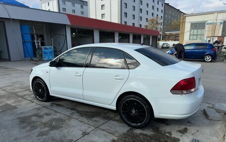 Volkswagen Polo VI (EU Market), 2015 год, 1 130 000 рублей, 6 фотография