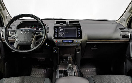 Toyota Land Cruiser Prado 150 рестайлинг 2, 2021 год, 6 450 000 рублей, 14 фотография