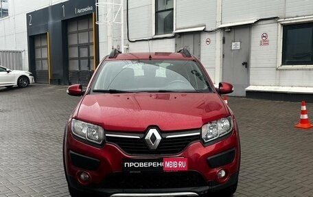 Renault Sandero II рестайлинг, 2015 год, 930 000 рублей, 2 фотография