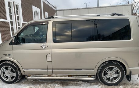 Volkswagen Caravelle T5, 2008 год, 1 655 000 рублей, 5 фотография