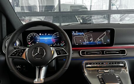 Mercedes-Benz V-Класс, 2024 год, 15 900 000 рублей, 11 фотография