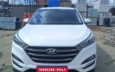 Hyundai Tucson III, 2015 год, 1 950 000 рублей, 2 фотография