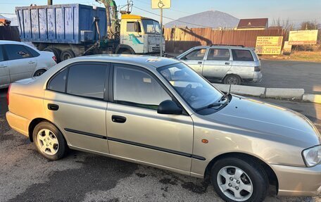 Hyundai Accent II, 2005 год, 490 000 рублей, 2 фотография