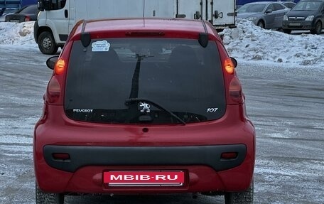 Peugeot 107 I рестайлинг, 2011 год, 410 000 рублей, 6 фотография