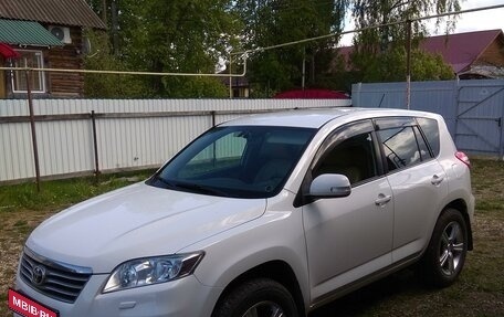 Toyota RAV4, 2011 год, 1 620 000 рублей, 1 фотография